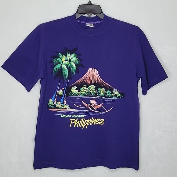 Philippines Mayon Volcano Hand Painted T Shirt Size Large - Picture 1 of 5